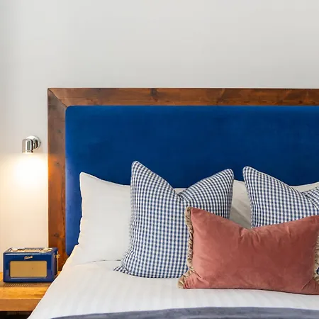 דירה Berkeley Suites, 4